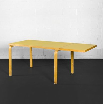 ALVAR AALTO (1898-1976) Finlande
Table à...