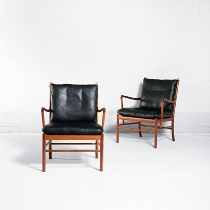 TOVE KINDT-LARSEN (1906-1994)
Paire de fauteuils...