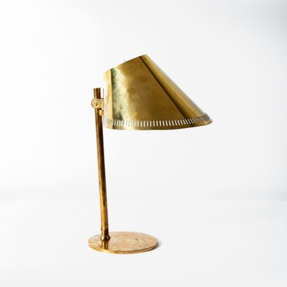PAAVO TYNELL (1890-1973) Finlande
Lampe de...