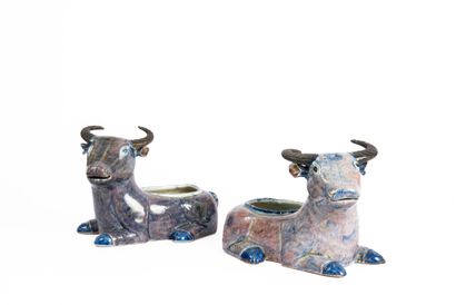 China, circa 1850
A pair of cookie planters...