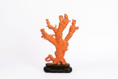 China, circa 1920
A large, finely carved...