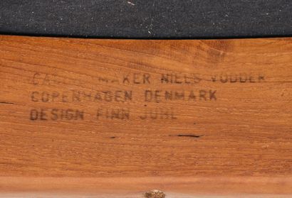 Finn JUHL (1912-1989)
Fauteuil modèle Chieftain,...