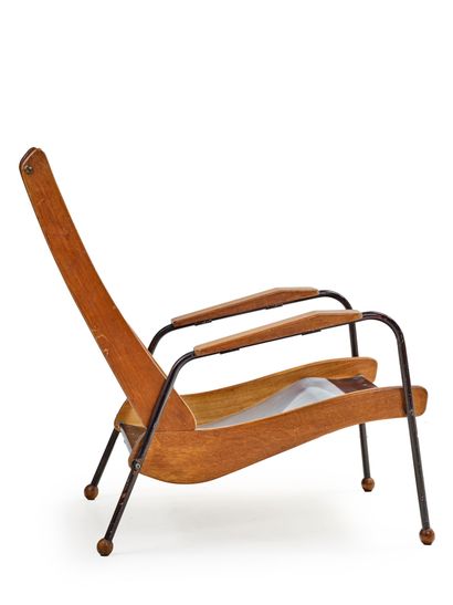 Jean PROUVÉ (1901-1984)
Rare fauteuil modèle...
