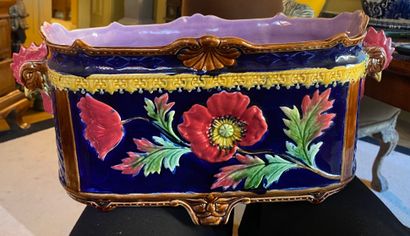 SAINT AMAND ET HAMAGE 
Glazed earthenware...