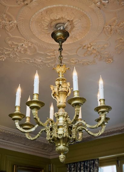 André-Charles Boulle, d'après
Important lustre...