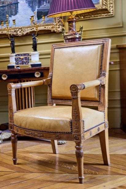 Straight-back armchair in natural wood with...