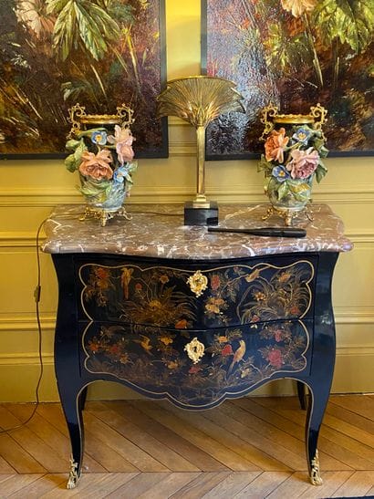 Curved chest of drawers in European varnish...