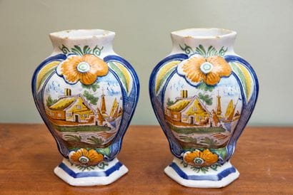 DELFT
Pair of polychrome enameled earthenware...