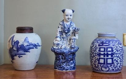 China, 1st half of the 20th century
Blue-white...