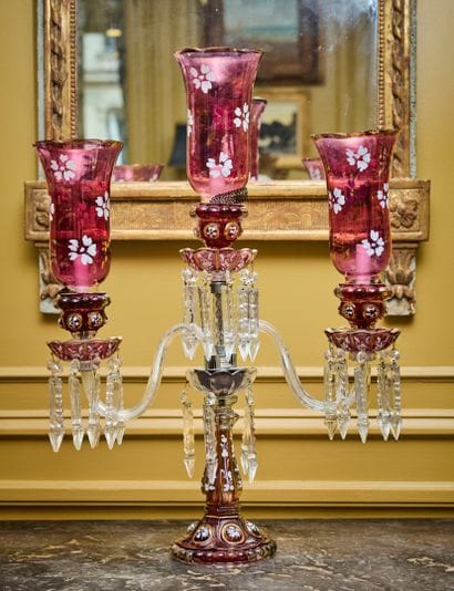 BACCARAT attribué à,
Chandelier à trois bras...