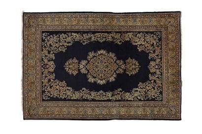 Fine Ghoum fabric in silk, velvet, chains,...