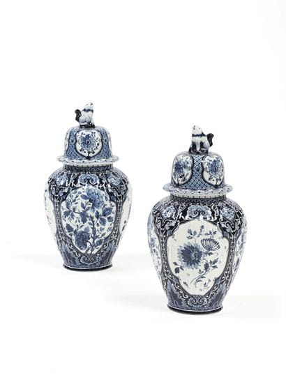 DELFT
Pair of lidded vases in blue-and-white...