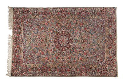 Large and fairly fine Kirman Yezd
Wool velour...