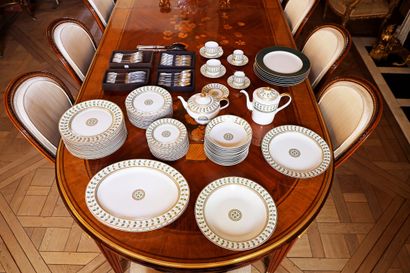 Bernardaud Limoges 
Porcelain dinner service...