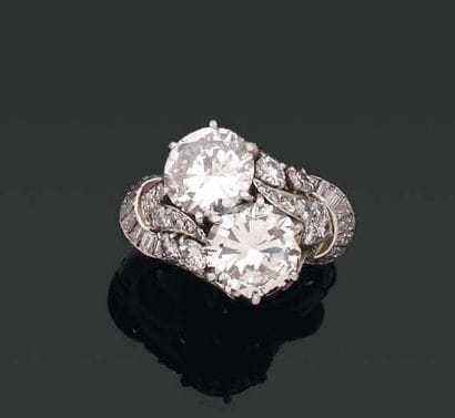 HARRY WINSTON. Années 1950. MAGNIFIQUE BAGUE...