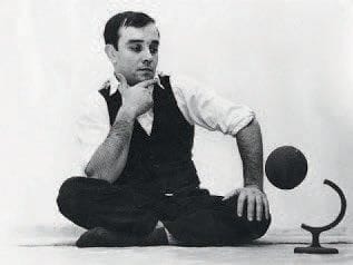 Yves KLEIN (1928-1962)
La terre bleue Exemplaire...