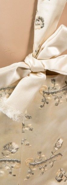 BALANCIAGA HAUTE COUTURE N° 54542 CIRCA 1950
Ensemble...