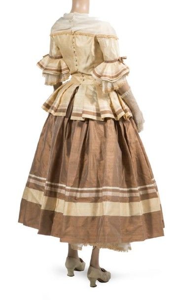 CHRISTIAN DIOR HAUTE COUTURE N° 1561 CIRCA...