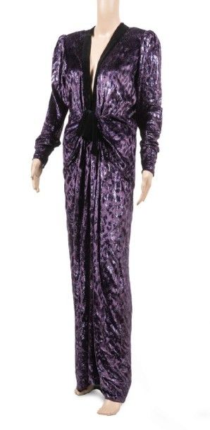 Robe en velours dévoré violet rehaussé de...