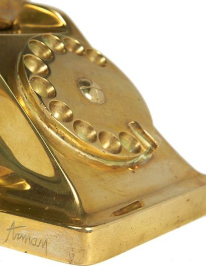 ARMAN (1928-2005)

Téléphone, 1974
Bronze...