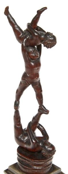 RARE PAIRE DE GROUPES d'enfants acrobates...