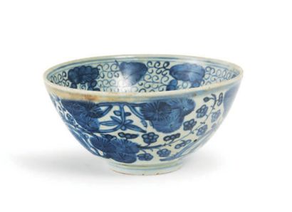 BOL en porcelaine bleu blanc à décor des...