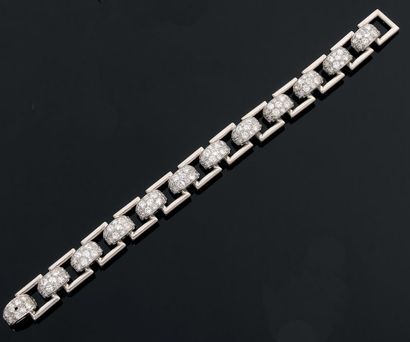 Mauboussin. Années 1925 Rare bracelet articulé...