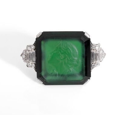 CARTIER. Année 1923
Rare BROCHE ornée d'un...