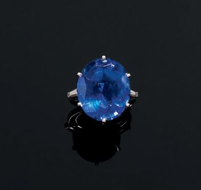 Property of a lady. Mellerio. Années 1960...