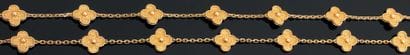 Property of a lady. Van Cleef & Arpels. Modèle...