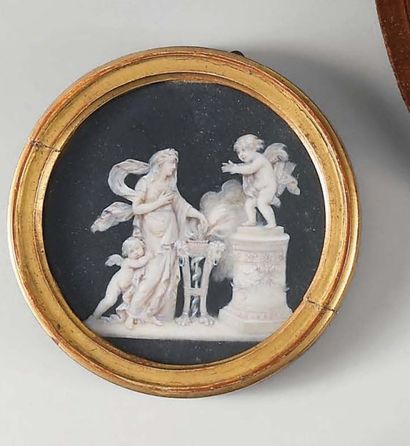 Miniature ronde sur ivoire figurant une «...