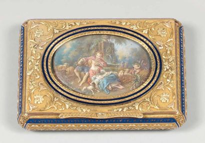 Tabatiere de forme rectangulaire en ors de...