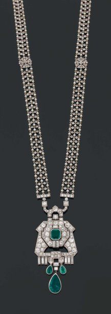 CARTIER. Epoque ART DECO.
COLLIER « Chaîne...