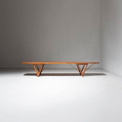 KU RT ØSTERVIG (1912-1986)

Grande table...
