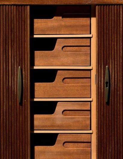 OLE WA NSCHER (1903-1985)

Cabinet
Acajou...
