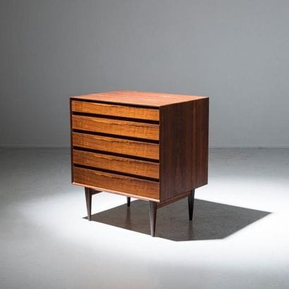 IB KOFOD-LARSEN (1922-2003)

Commode à cinq...