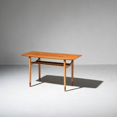 IB KOFOD-LARSEN (attribué à)

Table basse...