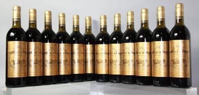 12 BOUTEILLES CHÂTEAU D'ISSAN 3ème GCC MARGAUX...
