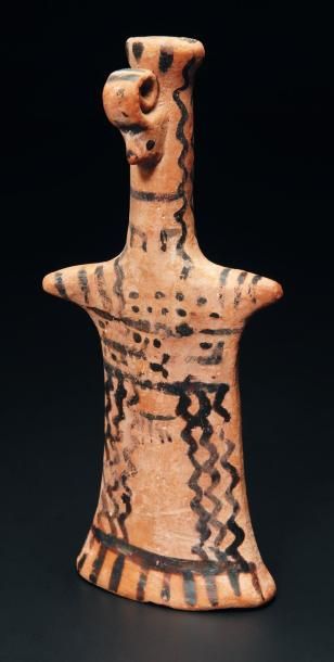Statuette représentant une femme stylisée....