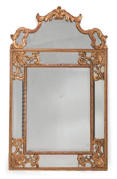 MIROIR rectangulaire à fronton à parclose...