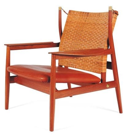 FINN JUHL (1912-1989)
Fauteuil à dossier...