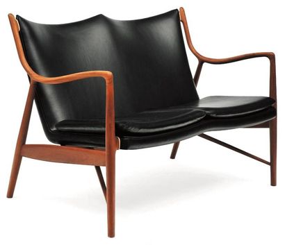 FINN JUHL (1912-1989)
Canapé deux places...