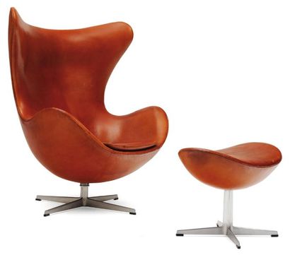 ARNE JACOBSEN (1902-1971)
Fauteuil 