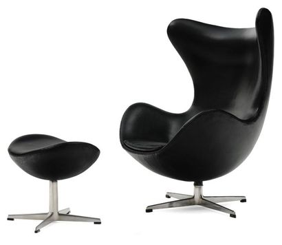 ARNE JACOBSEN (1902-1971)
Fauteuil 