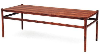 OLE WANSCHER (1903-1985)
Table basse en Palissandre....