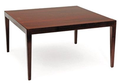 SEVERIN HANSEN JR
Table basse en palissandre...