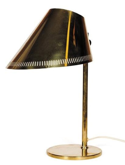 PAAVO TYNNEL (1890-1973)
Lampe de table....