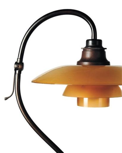 POUL HENNINGSEN (1894-1967)
Lampadaire 