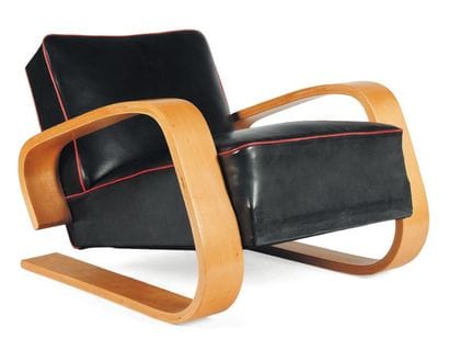 ALVAR AALTO (1898-1976)
Fauteuil 