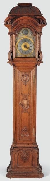 Horloge de parquet en chêne à beau décor...